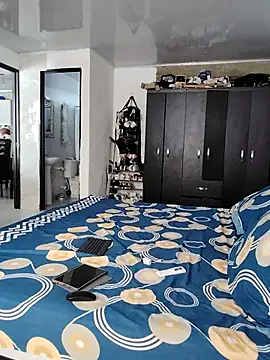 Perropa online show from 03-30-26, 03:35