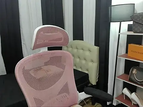 BigUncutCockRhein online show from 11-06-25, 07:53