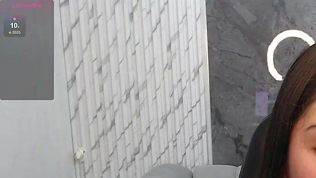 Ivony18 b online show from 01-14-26, 03:12