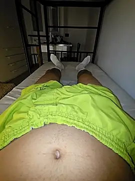 Snapshot of Sam_00096 chatting on 09-09-25, 08:52 Sam 00096 online show from 09-09-25, 08:52