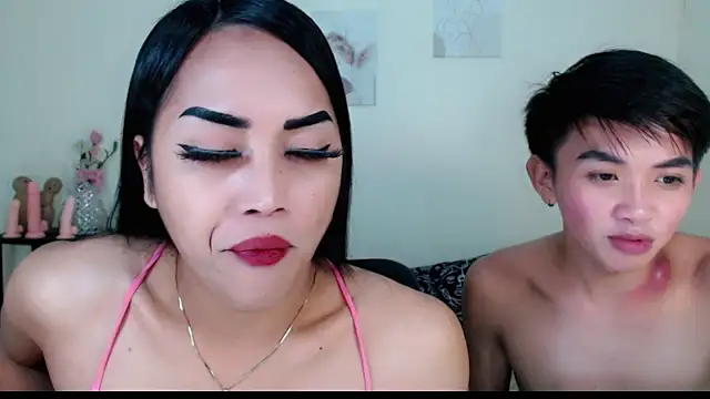 Snapshot of Lessandra_Lust chatting on 11-13-25, 04:11 Lessandra Lust online show from 11-13-25, 04:11