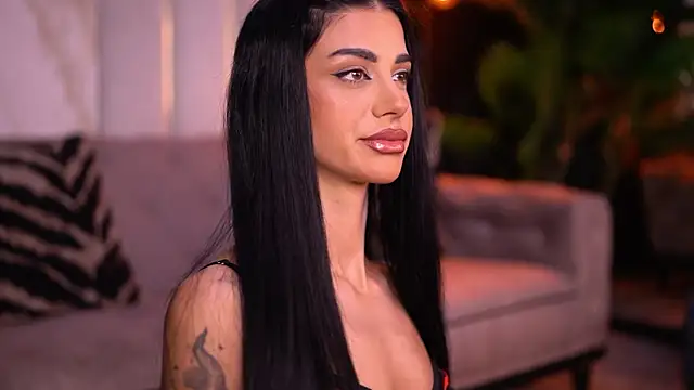 ArinaCarter online show from 10-22-25, 05:56