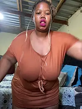 Curvycandy95 online show from 05-29-26, 06:22