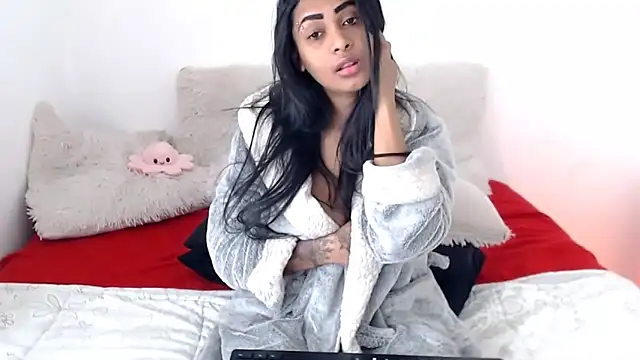 Snapshot of indianchic89 chatting on 06-21-26, 10:07 indianchic89 online show from 06-21-26, 10:07