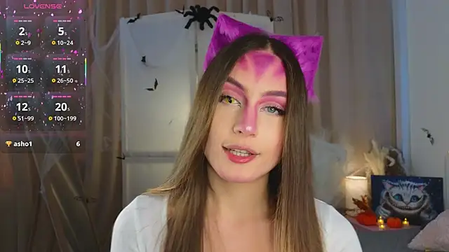 Moonlight1Sonata1 online show from 10-30-25, 09:11