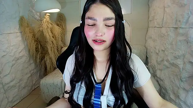 luna  r online show from 10-11-25, 07:56