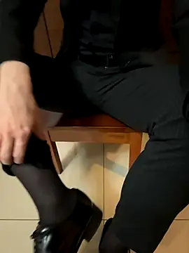 Snapshot of blaconeboy chatting on 09-16-25, 03:02 blaconeboy online show from 09-16-25, 03:02