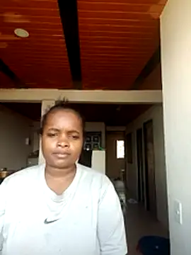 isabella brown1 online show from 12-20-25, 04:58