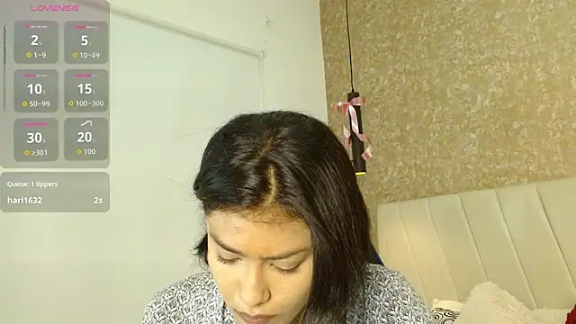 Snapshot of babilett chatting on 10-10-25, 11:42 babilett online show from 10-10-25, 11:42