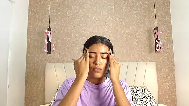 Snapshot of babilett chatting on 10-27-25, 11:47 babilett online show from 10-27-25, 11:47