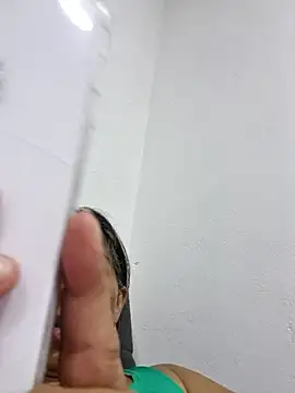 maleja23 online show from 10-07-25, 02:09