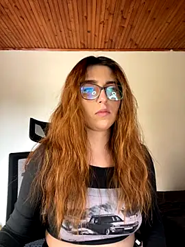 CoraVibes online show from 09-30-25, 07:52