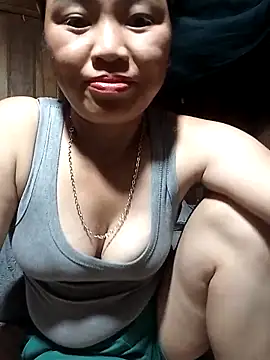 Snapshot of bany-xx chatting on 09-09-25, 12:37 bany-xx online show from 09-09-25, 12:37