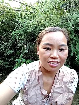 Snapshot of bany-xx chatting on 10-02-25, 09:27 bany-xx online show from 10-02-25, 09:27