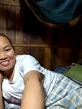 Snapshot of bany-xx chatting on 10-31-25, 02:40 bany-xx online show from 10-31-25, 02:40