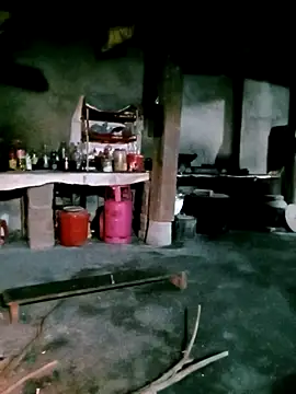 Snapshot of bany-xx chatting on 11-24-25, 11:04 bany-xx online show from 11-24-25, 11:04