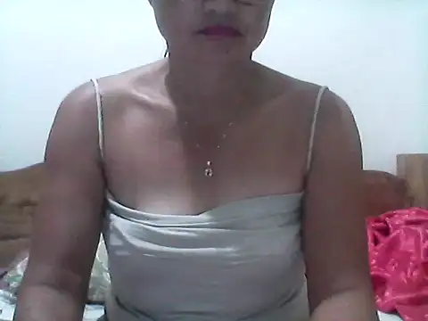 nathalie0045 online show from 03-11-26, 10:10