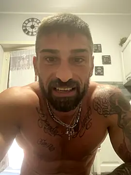 Snapshot of GmGit chatting on 10-04-25, 02:37 GmGit online show from 10-04-25, 02:37