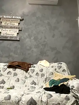 Snapshot of GmGit chatting on 10-09-25, 03:04 GmGit online show from 10-09-25, 03:04