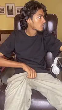 thecatfish online show from 11-22-25, 02:21