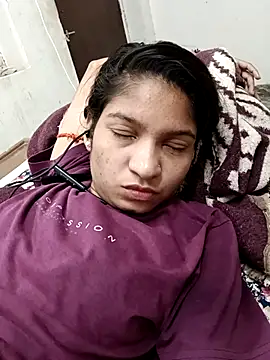 Snapshot of Hotty-sofiya chatting on 10-13-25, 04:45 Hotty-sofiya online show from 10-13-25, 04:45