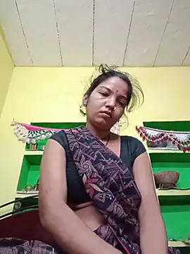 Snapshot of Seema_guptaji chatting on 05-30-26, 09:56 Seema guptaji online show from 05-30-26, 09:56