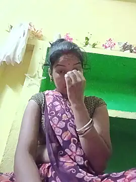 Snapshot of Seema_guptaji chatting on 07-02-26, 03:40 Seema guptaji online show from 07-02-26, 03:40
