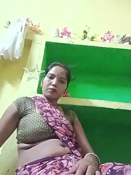Snapshot of Seema_guptaji chatting on 07-04-26, 05:02 Seema guptaji online show from 07-04-26, 05:02