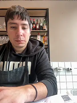 Snapshot of 9999Alez chatting on 09-16-25, 01:56 9999Alez online show from 09-16-25, 01:56