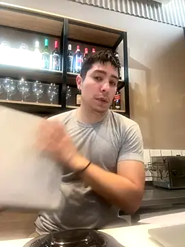 Snapshot of 9999Alez chatting on 10-04-25, 07:34 9999Alez online show from 10-04-25, 07:34