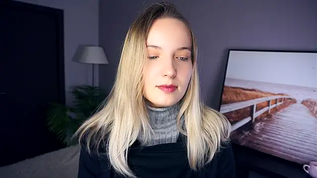 HongTomczak online show from 09-13-25, 07:19