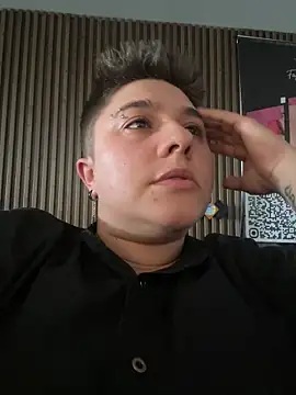 IanGilbert online show from 10-29-25, 04:42