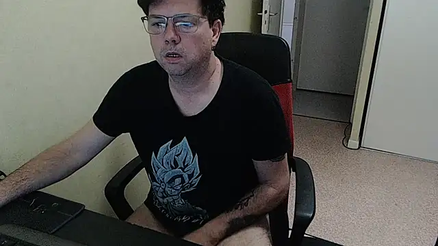 blueandwhite1 online show from 03-04-26, 07:47