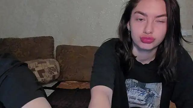 muuur fam online show from 09-18-25, 08:44