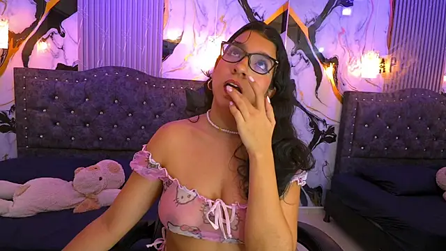 GiaCutee online show from 04-10-26, 03:12