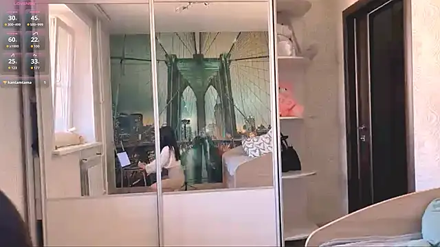 TianaWidell online show from 10-25-25, 09:28