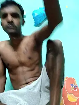 Snapshot of ShinuRoy chatting on 09-28-25, 11:21 ShinuRoy online show from 09-28-25, 11:21