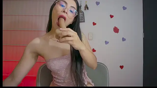 Snapshot of sasha_jonne chatting on 04-09-26, 11:54 sasha jonne online show from 04-09-26, 11:54