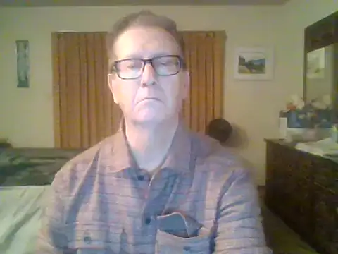 Snapshot of camminmichaellll chatting on 02-09-25, 05:50 camminmichaellll online show from 02-09-25, 05:50