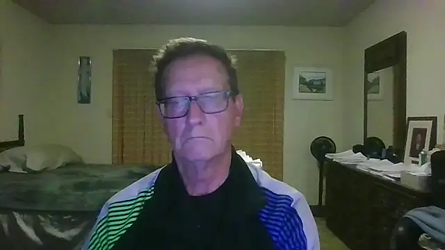 Snapshot of camminmichaellll chatting on 03-03-26, 08:42 camminmichaellll online show from 03-03-26, 08:42