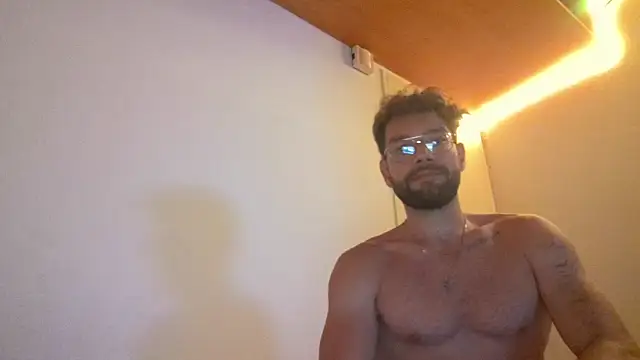 SweetBoyToy online show from 09-24-25, 12:36