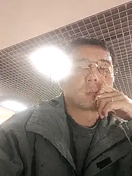 nnnnnan9527 online show from 10-09-25, 02:31