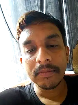 Snapshot of Nihaal17 chatting on 10-29-25, 05:53 Nihaal17 online show from 10-29-25, 05:53