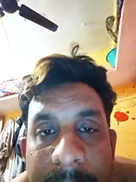 Snapshot of Nihaal17 chatting on 11-10-25, 06:29 Nihaal17 online show from 11-10-25, 06:29