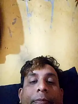 Snapshot of Nihaal17 chatting on 11-14-25, 01:54 Nihaal17 online show from 11-14-25, 01:54