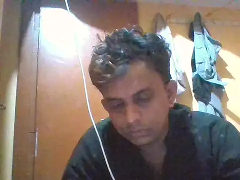 Snapshot of Nihaal17 chatting on 11-16-25, 12:27 Nihaal17 online show from 11-16-25, 12:27