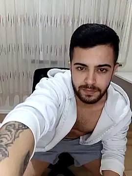 Ozi1910 online show from 12-14-25, 01:33