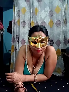 Snapshot of Mast-Haseena chatting on 05-03-26, 12:00 Mast-Haseena online show from 05-03-26, 12:00