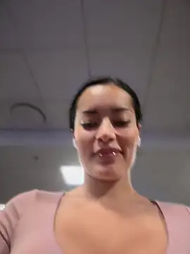 Snapshot of Risky_Workouts chatting on 10-27-25, 06:56 Risky Workouts online show from 10-27-25, 06:56