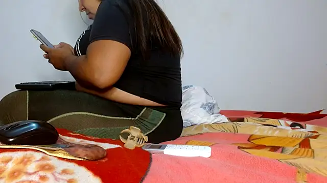 69smallstar online show from 11-16-25, 06:02